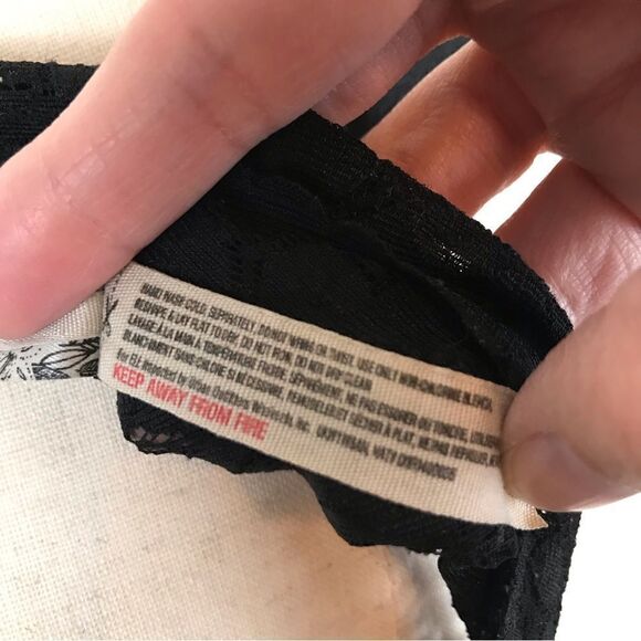 Intimately Free People black racerback lace bralette S - Picture 5 of 5